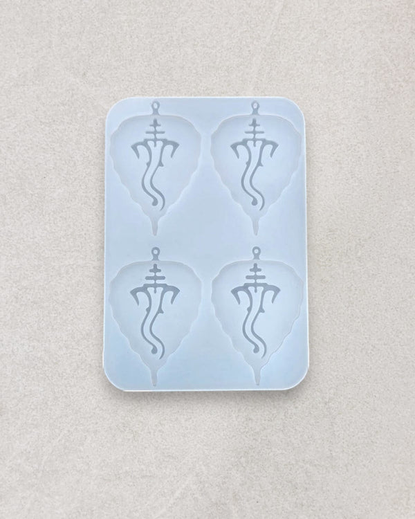 4 CAVITY LEAF GANESH JI KEYCHAIN MOULD