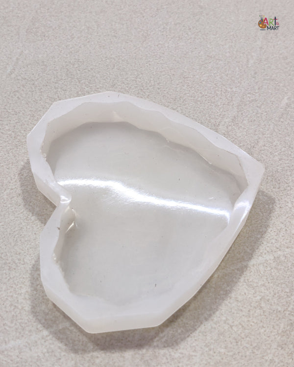 3" DIAMOND CUT HEART MOULD