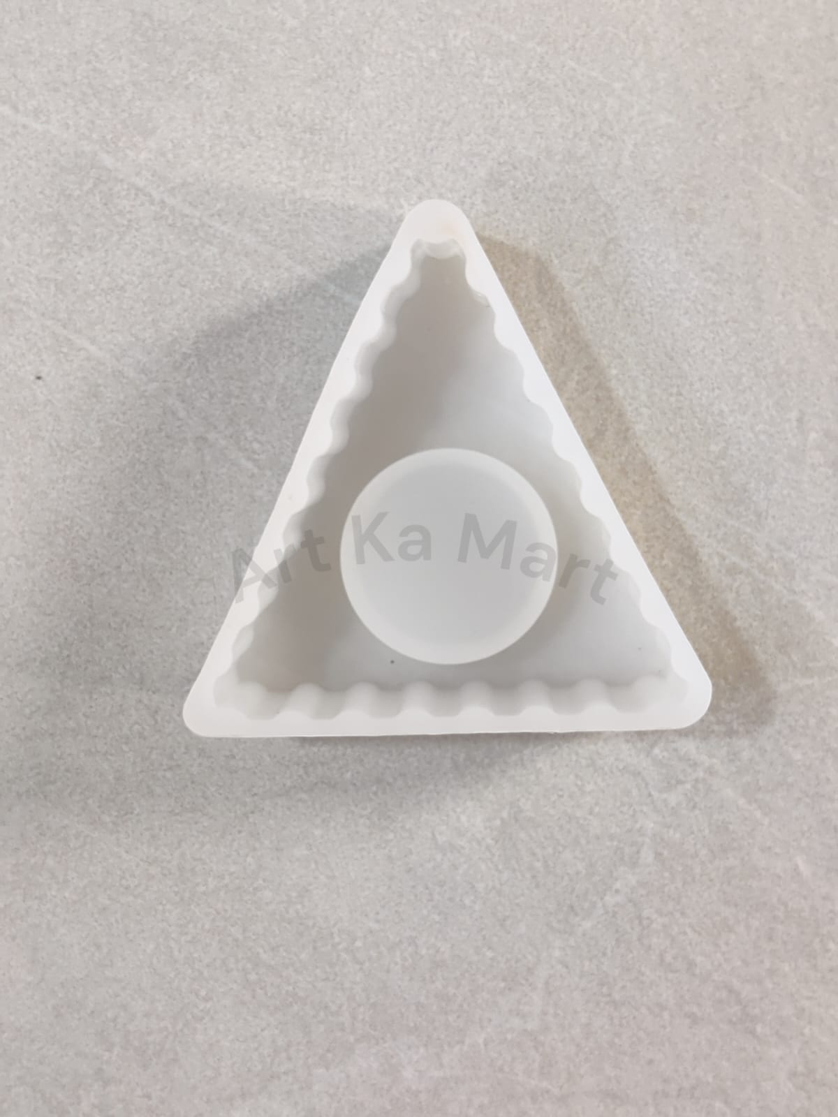 TRIANGLE T-LIGHT HOLDER MOULD - ART KA MART