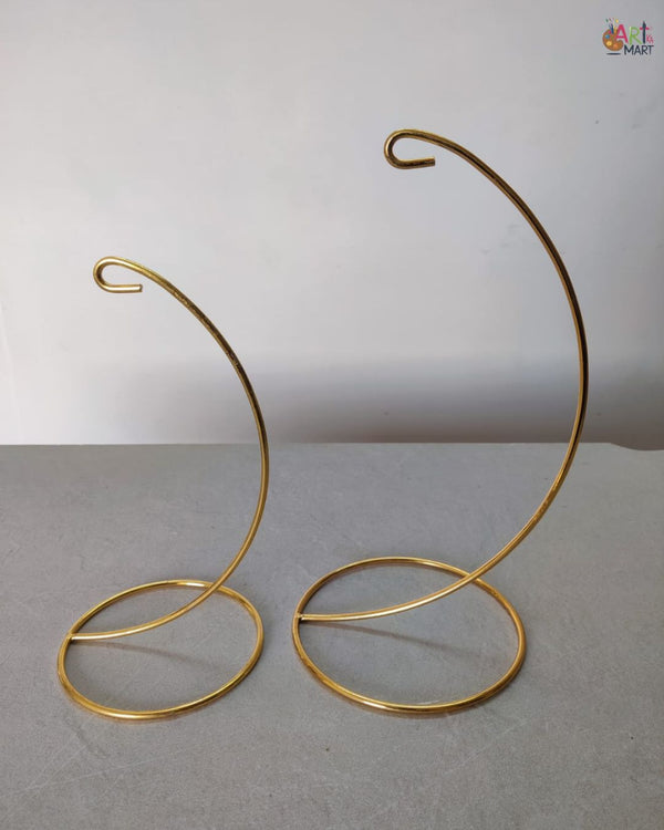 HANGING METAL STAND
