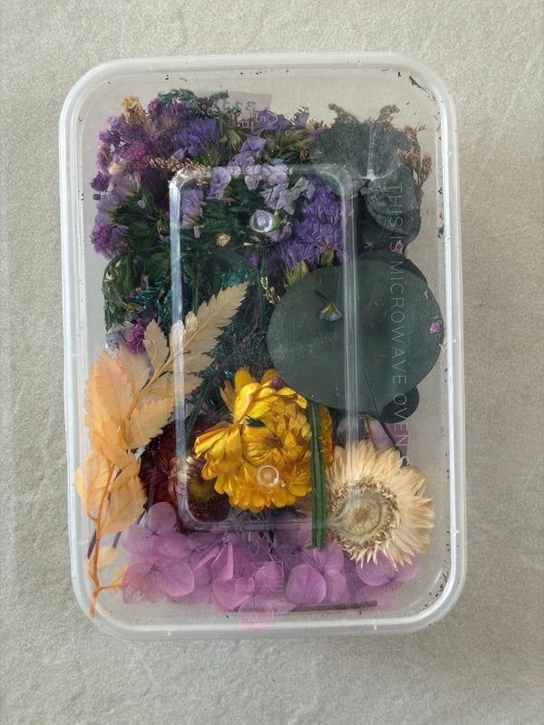 DRY FLOWER BOX (B)